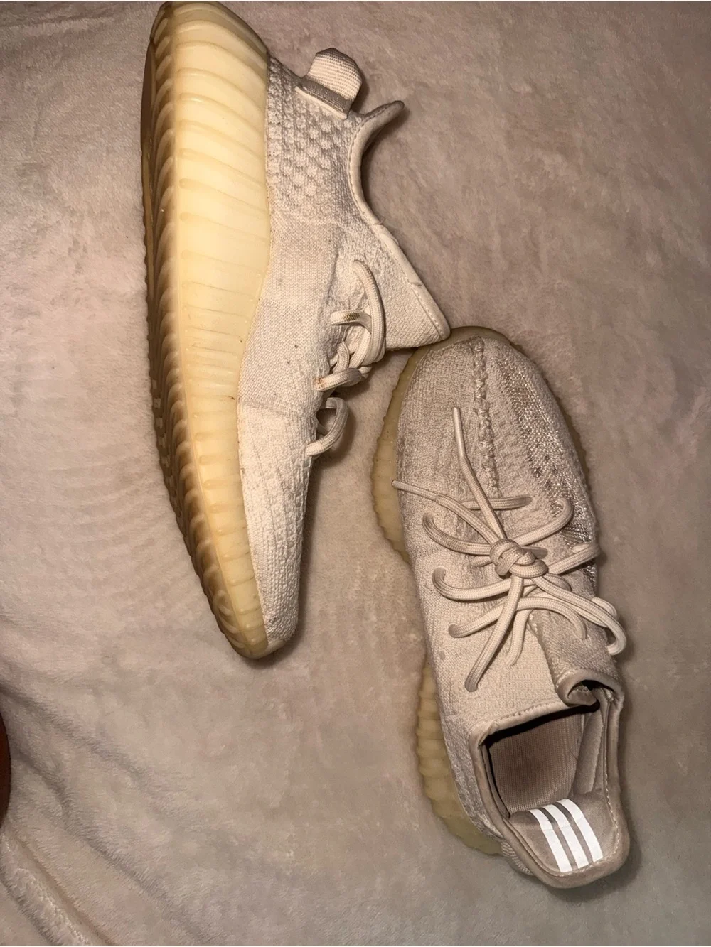 Yeezy Men Sneakers — Light Beige / Gum